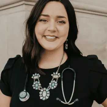 Veterinary Medicine Student Bailey DeGroat owns jewelry business The Turquoise Vet
